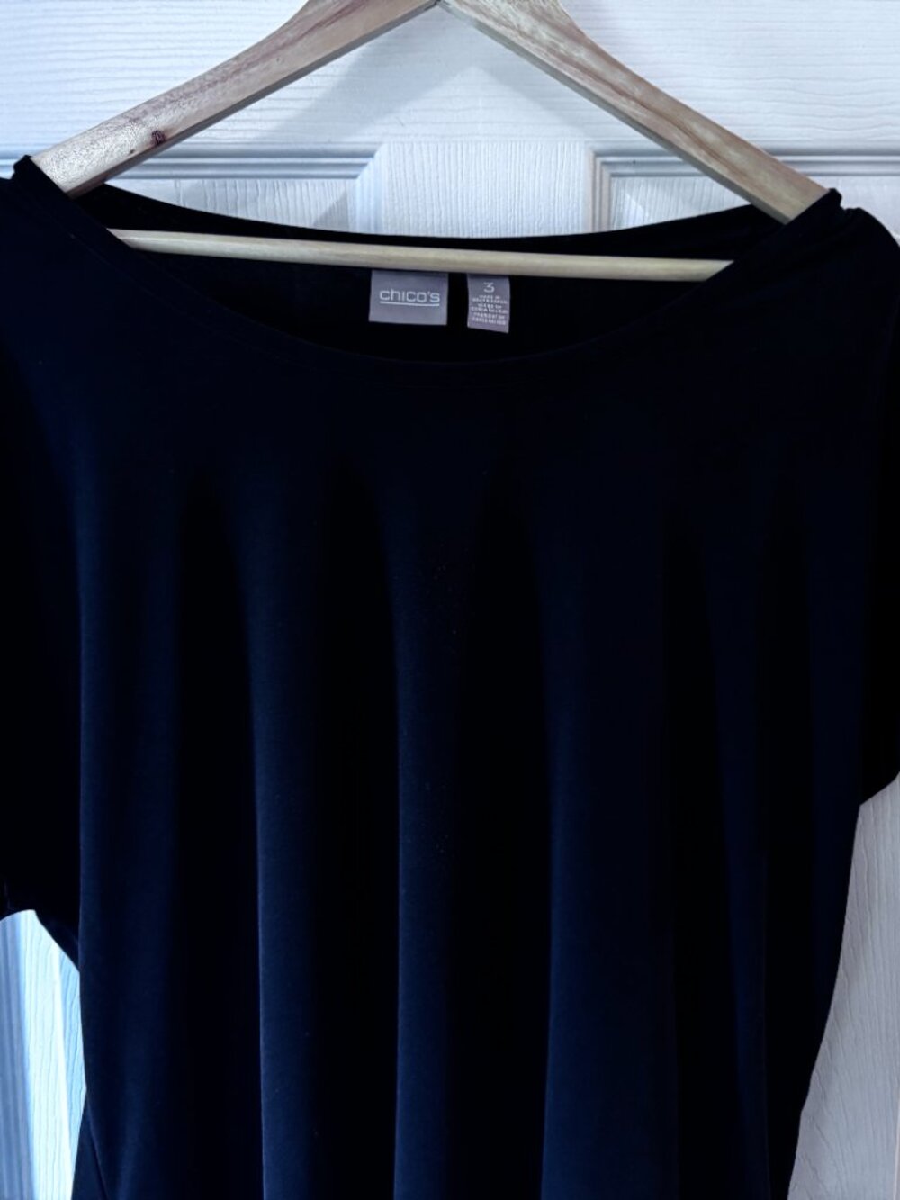Chico's Black Short Sleeved Blouse/Shirt Size 3 - Picture 2 of 7